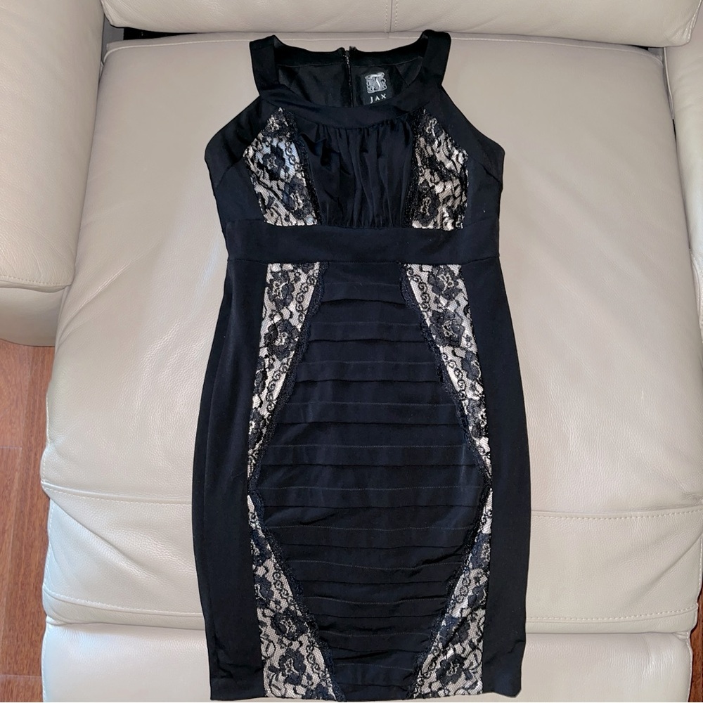 Women JAX BLACK/LACE SLEEVELESS COCKTAIL SHEATH DRESS size 4 padded chest/lined
